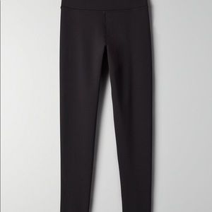 TnaLIFE Atmosphere 7/8 leggings NWOT never worn!